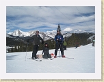 967_Marion__16_002 * Scott, Jennifer, and Pat skiing at Monarch Mountain * Scott, Jennifer, and Pat skiing at Monarch Mountain * 1600 x 1200 * (437KB)